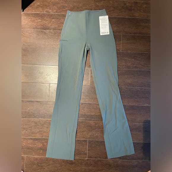 LULULEMON Smooth Fit Pull-On High-Rise Pant
Regular NEW Size 2 in Dark Forest - Picture 7 of 9